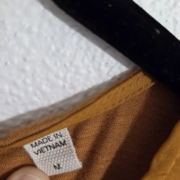 Anthropologie Dolan Mustard Puff Sleeve Top - Picture 8 of 14